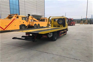 岳阳街道非事故拖车