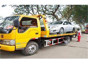 岳阳街道附近24小时汽车拖车服务热线