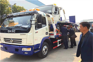 岳阳街道汽车道路救援拖车价格